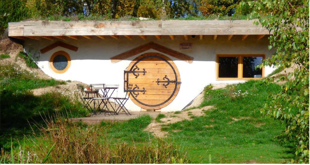 Hotel Domaine Du Balbuzard Condat-en-Combraille Exterior foto